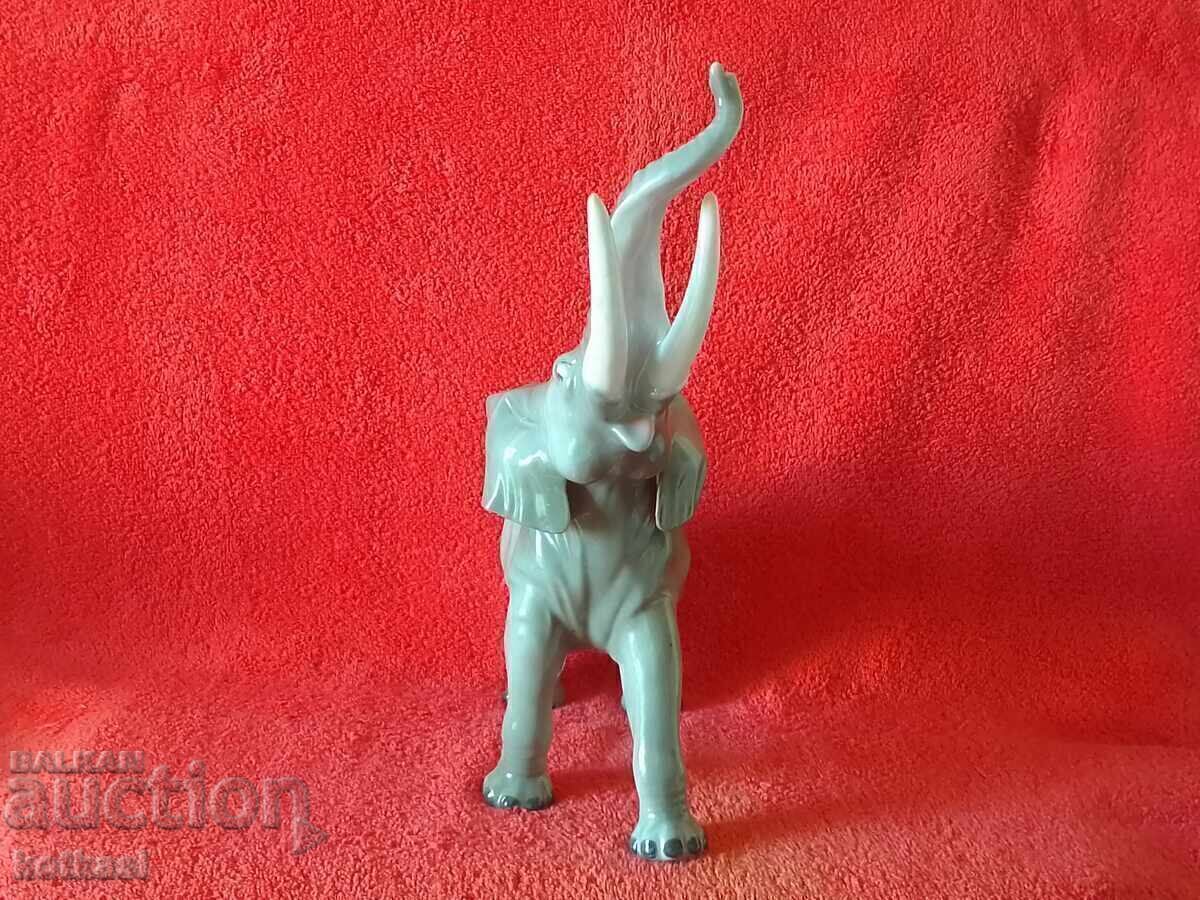 Old porcelain figure of an Elephant, origin Germany with price € 160.50 | 313.91 BGN Old porcelain figure of an Elephant, origin Germany with price € 160.50 | 313.91 BGN