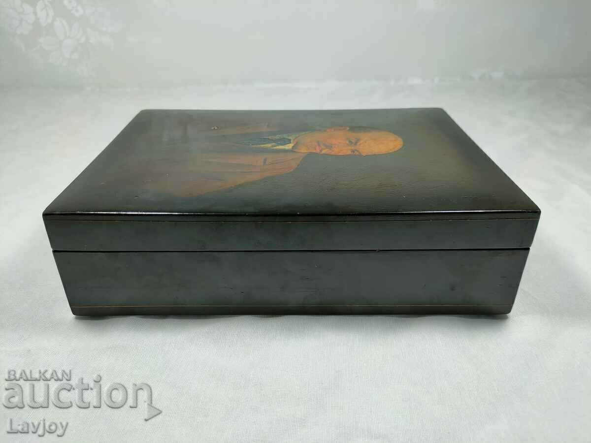Old Fedoskino-LENIN 1956 hand painted luxury box. - 7 Old Fedoskino-LENIN 1956 hand painted luxury box. - 7