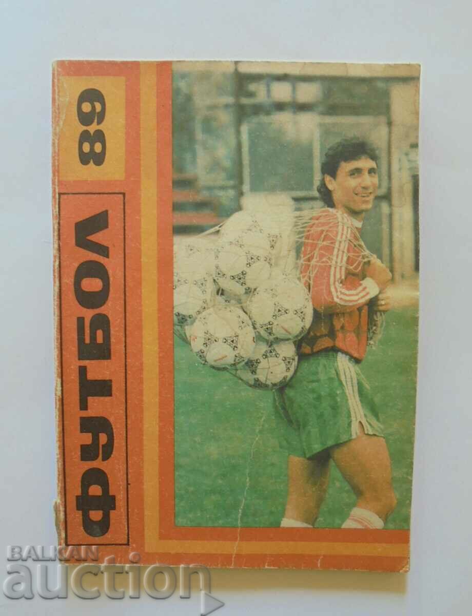 1989 Soccer Yearbook Football '89