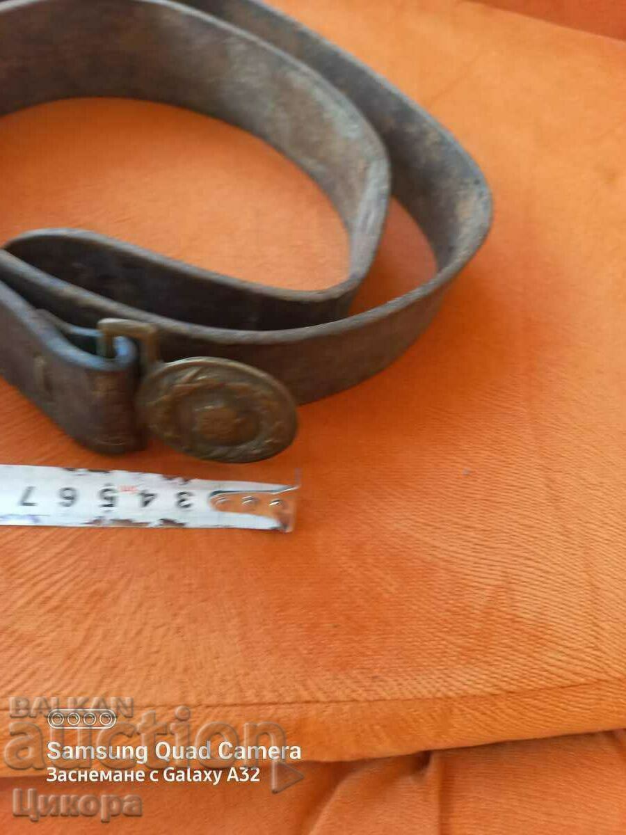 Auction ROYAL POLICE BELT WITH BUCKLE Auction ROYAL POLICE BELT WITH BUCKLE