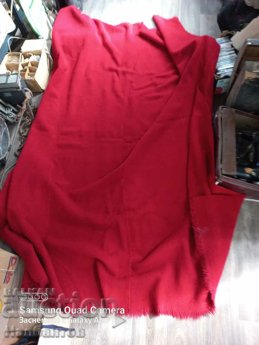 OLD FABRIC RED SCARF COSTUME