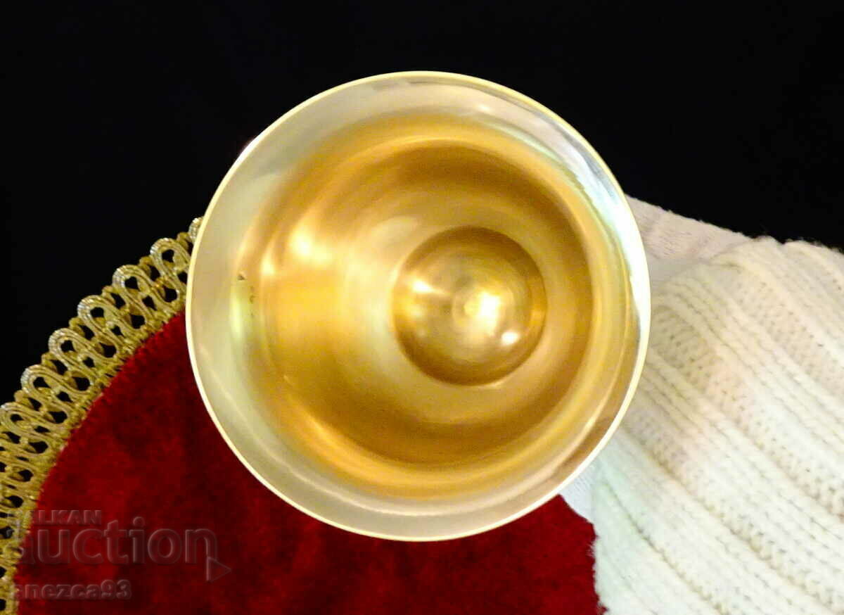 Bronze wine glass, goblet 200 ml with price 36.00 BGN | € 18.41 Bronze wine glass, goblet 200 ml with price 36.00 BGN | € 18.41