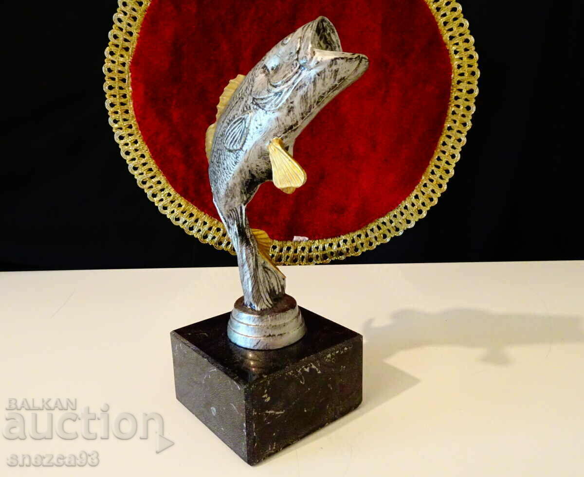 Auction Tin Fish Figurine, Marble Base 620 gr Auction Tin Fish Figurine, Marble Base 620 gr