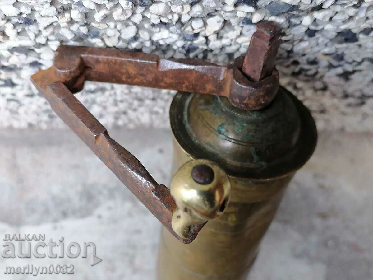 Auction Old Ottoman spice mill, mill Auction Old Ottoman spice mill, mill