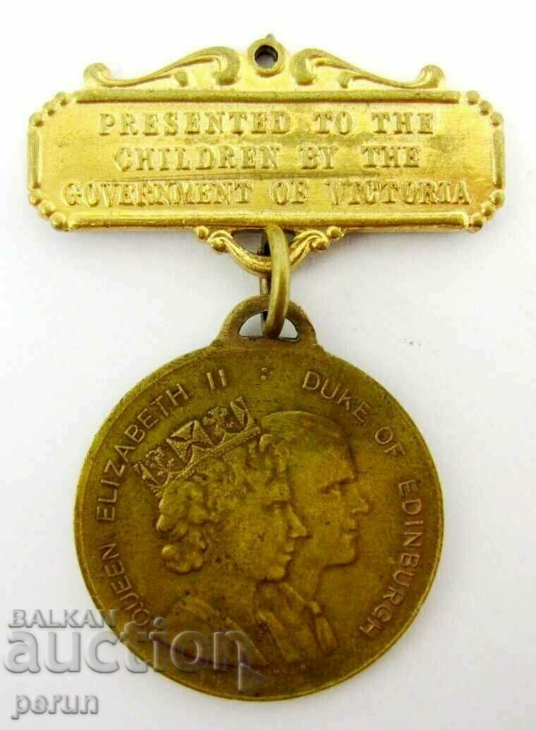 Auction Rare medal - Queen Elizabeth II Royal Visit - 1954 Auction Rare medal - Queen Elizabeth II Royal Visit - 1954