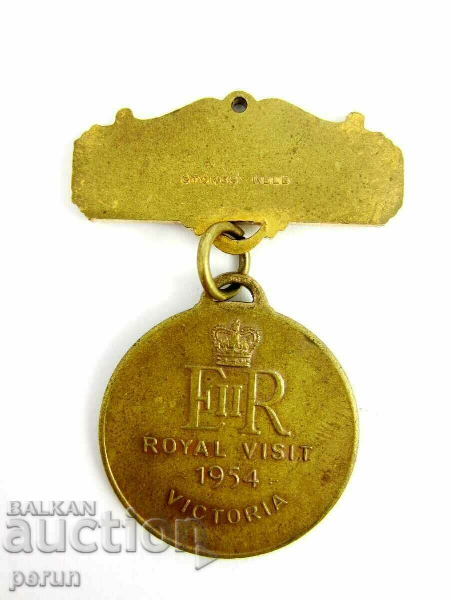 Delivery of Rare medal - Queen Elizabeth II Royal Visit - 1954 Delivery of Rare medal - Queen Elizabeth II Royal Visit - 1954