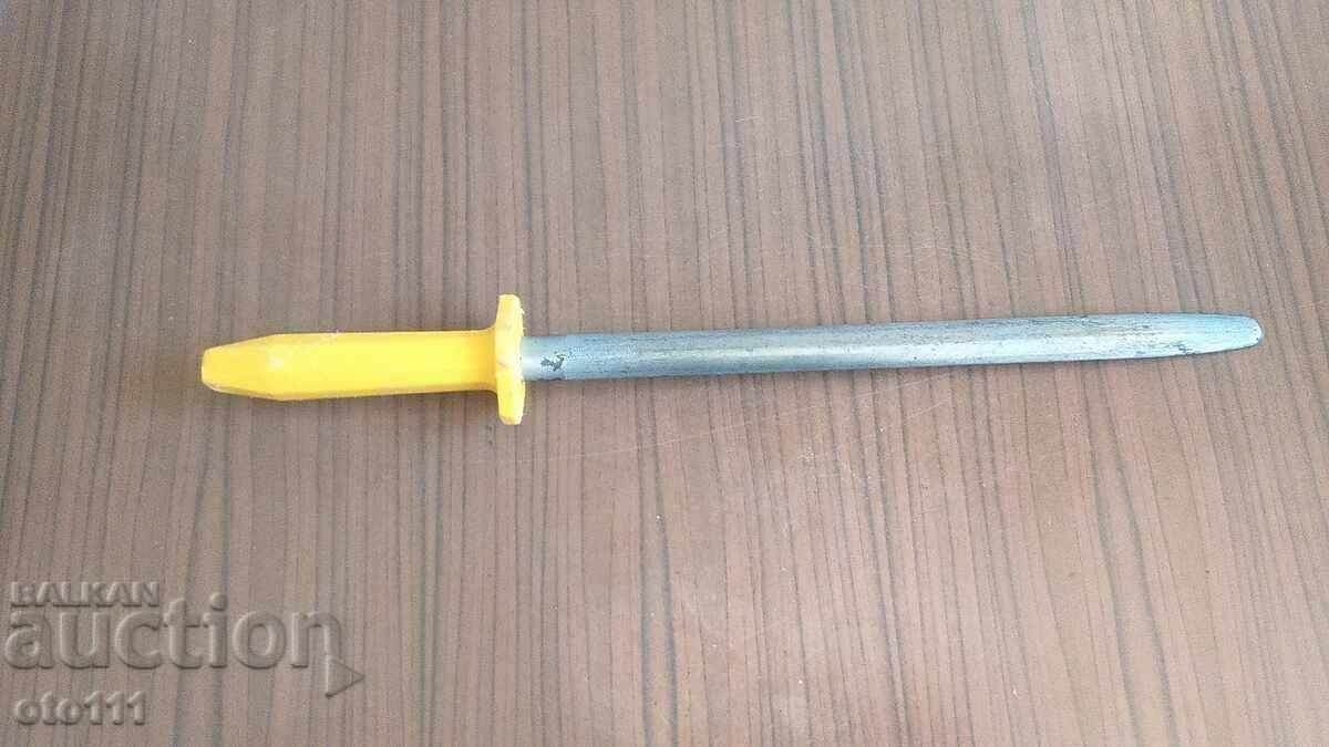 ΠΑΛΙΟ ΕΠΙΠΕΔΟ ΤΡΑΠΕΖΙ - SOLINGEN με τιμή € 20.00 | 39.12 BGN