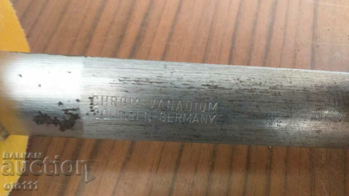 Auction OLD FLAT TABLE - SOLINGEN Auction OLD FLAT TABLE - SOLINGEN