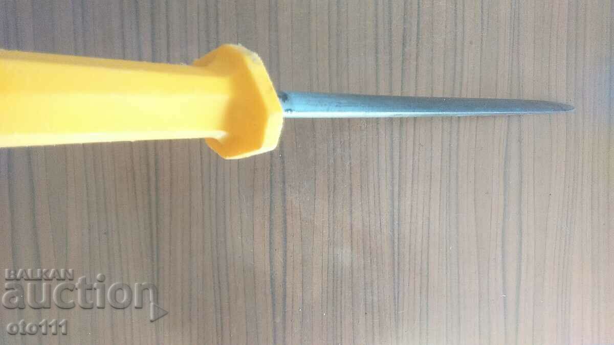 ΠΑΛΙΟ ΕΠΙΠΕΔΟ ΤΡΑΠΕΖΙ - SOLINGEN - 5