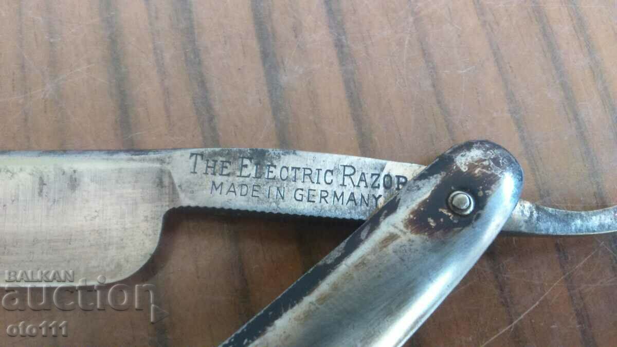 Licitație UN BĂRIERIT VECHI