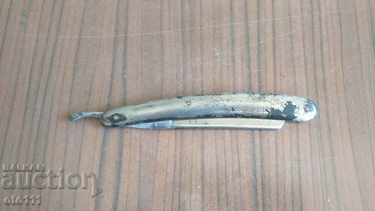 UN BĂRIERIT VECHI - 5