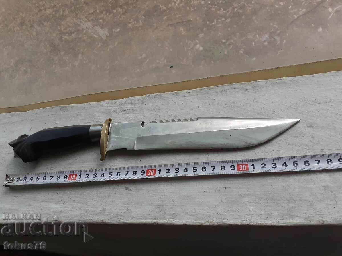 Auction Large massive and strong hunting knife with horn handle - Unique Auction Large massive and strong hunting knife with horn handle - Unique