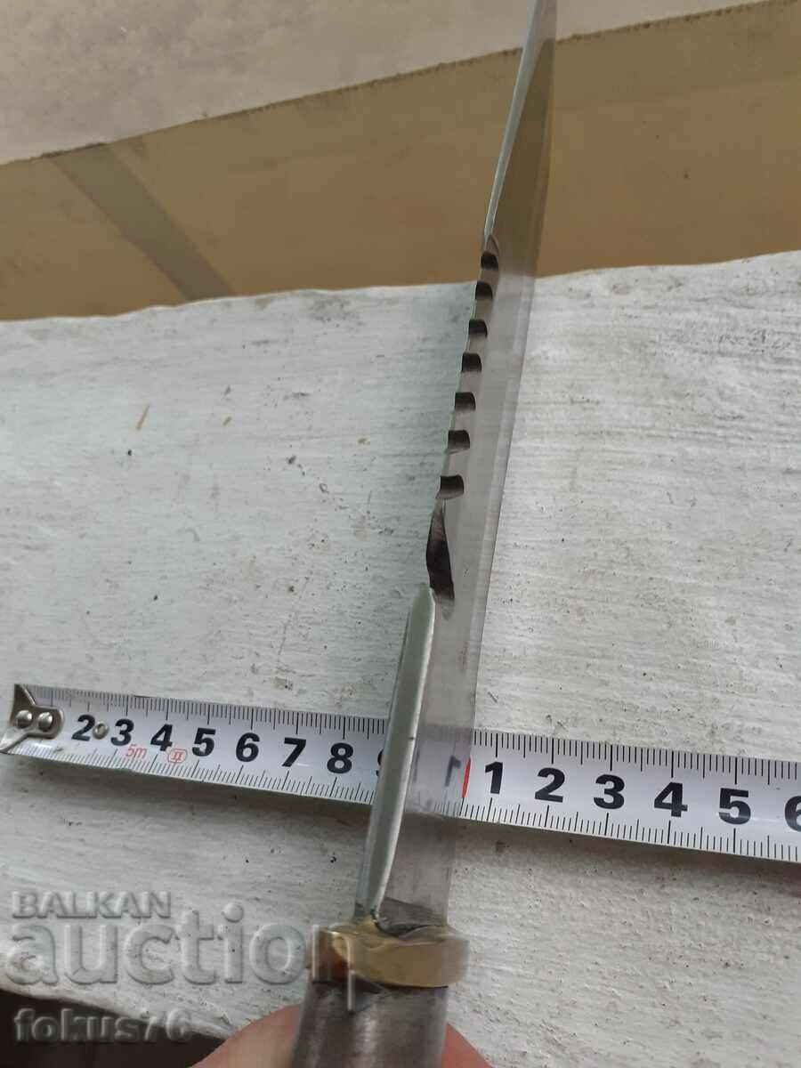 Large massive and strong hunting knife with horn handle - Unique - 5 Large massive and strong hunting knife with horn handle - Unique - 5