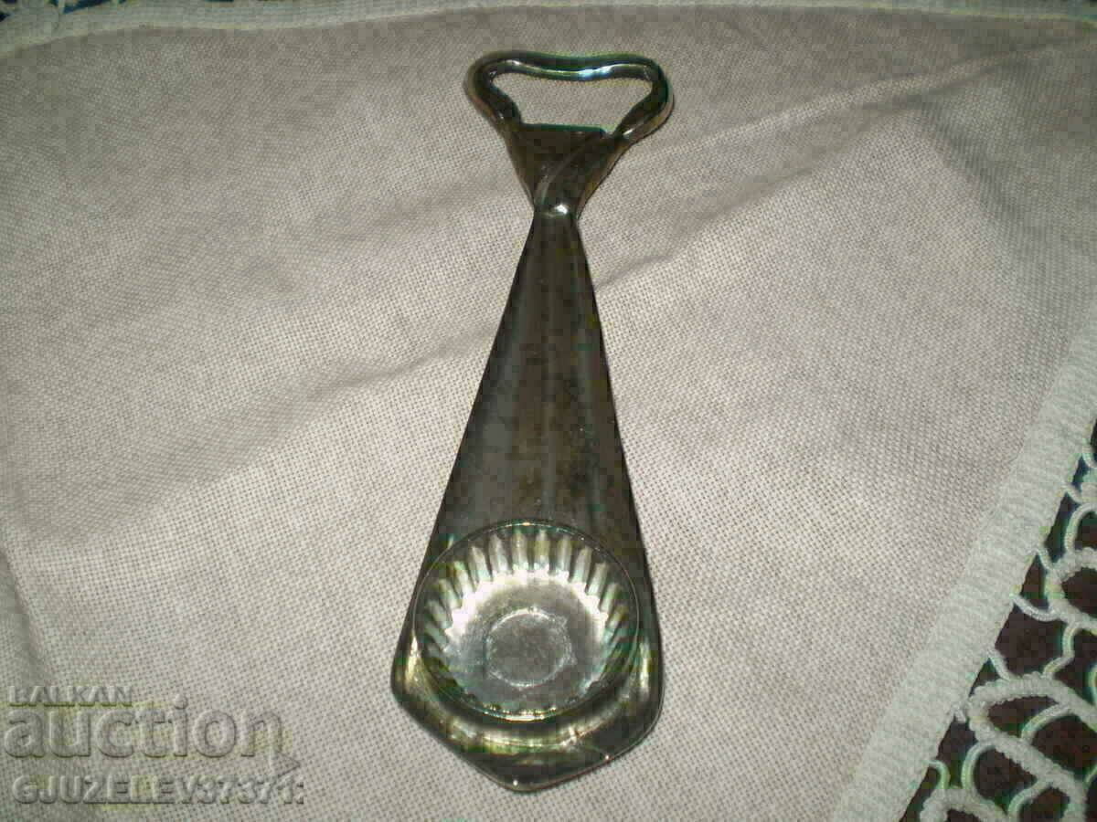 Delivery of collectible Old necktie opener silver plated Delivery of collectible Old necktie opener silver plated