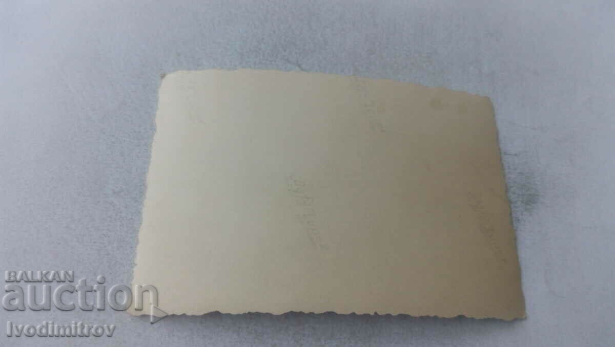 Photo Officers having lunch at a table with price 1.85 BGN | € 0.95 Photo Officers having lunch at a table with price 1.85 BGN | € 0.95