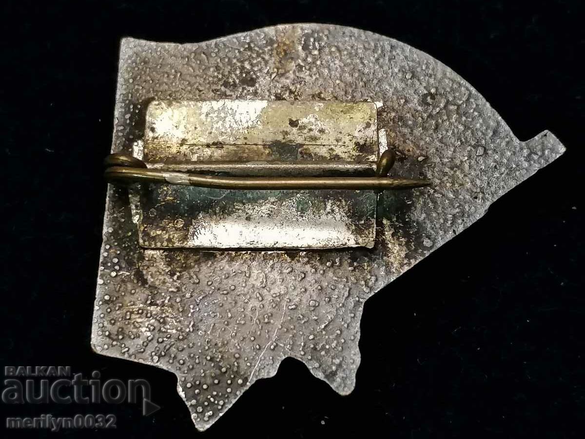 Delivery of Badge active fighter against fascism badge