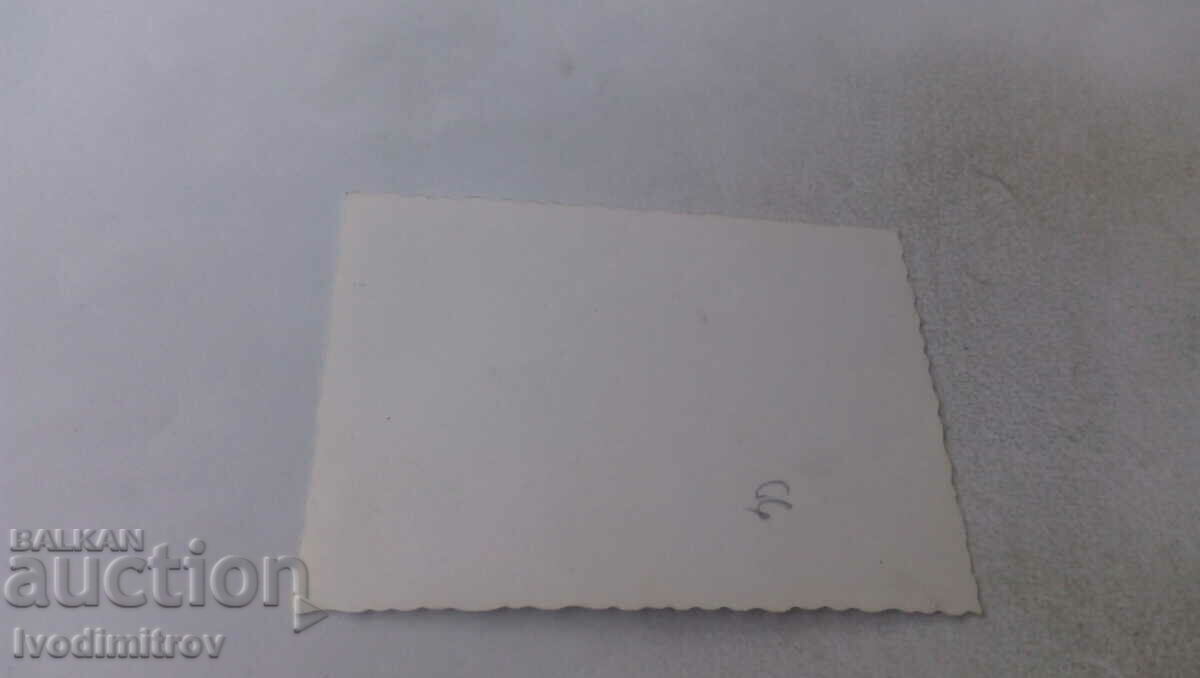 Photo Senior officer taking up formation with price 1.85 BGN | € 0.95 Photo Senior officer taking up formation with price 1.85 BGN | € 0.95