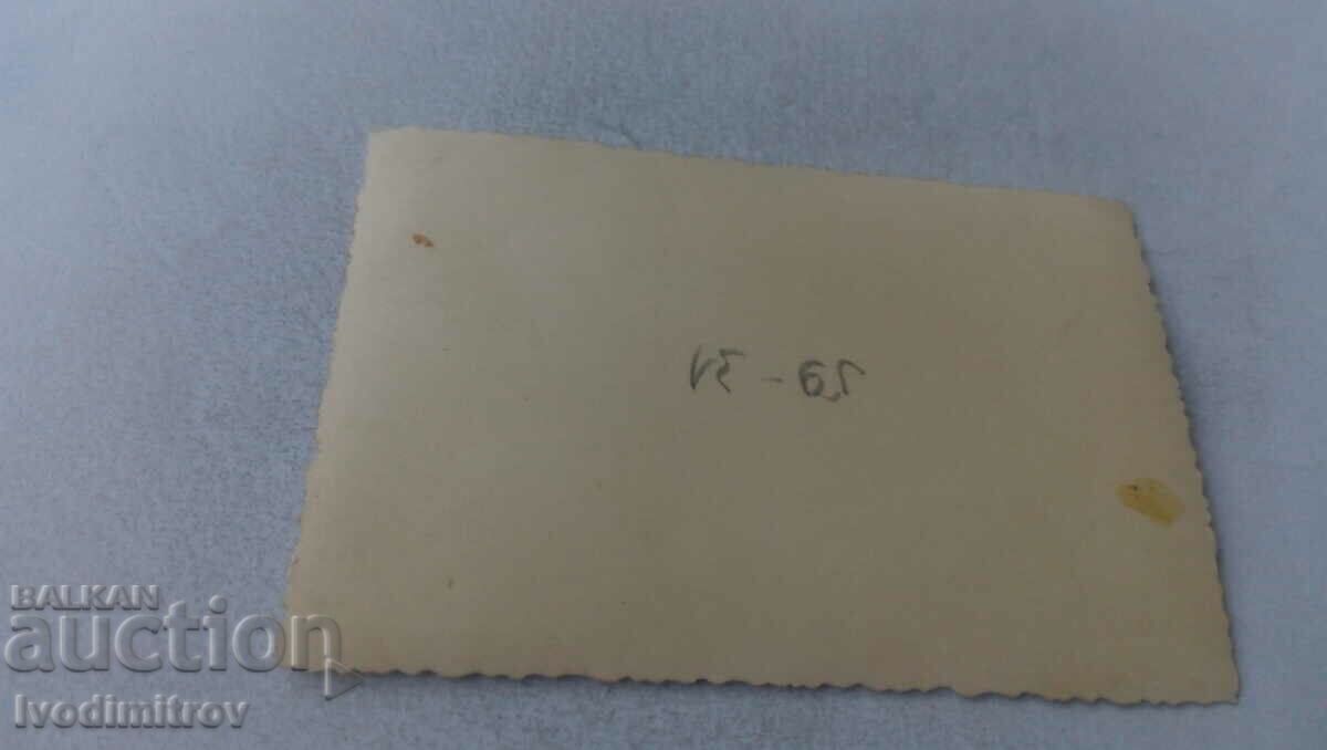 Ofițeri foto și soldați cu preț 1.45 BGN | € 0.74 Ofițeri foto și soldați cu preț 1.45 BGN | € 0.74