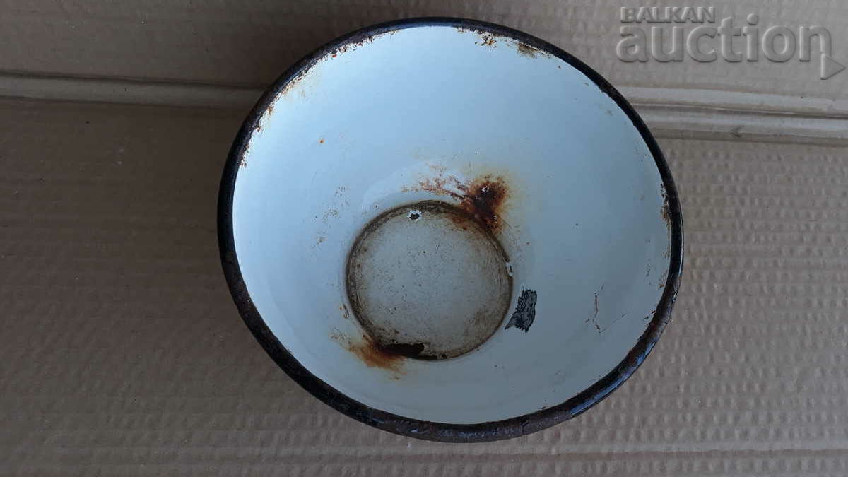 vintage ρετρό σμάλτο μπολ με τιμή 25.00 BGN | € 12.78 vintage ρετρό σμάλτο μπολ με τιμή 25.00 BGN | € 12.78