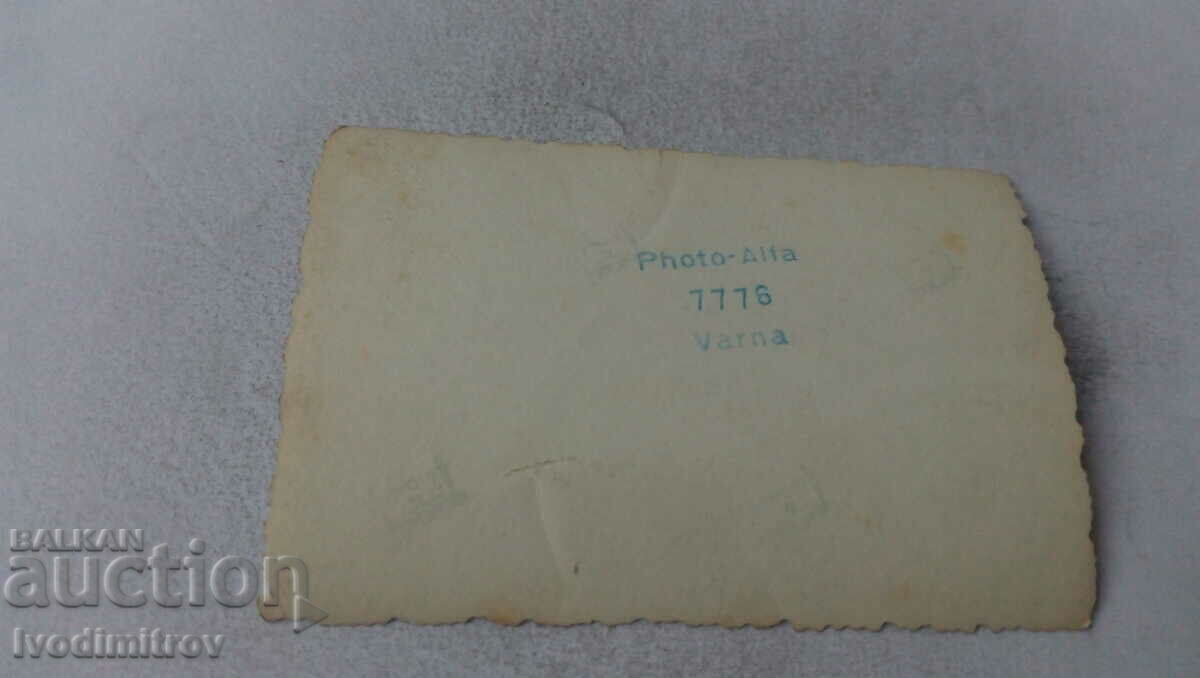 Photo Girl and moche in front of two tents with price 1.65 BGN | € 0.84 Photo Girl and moche in front of two tents with price 1.65 BGN | € 0.84