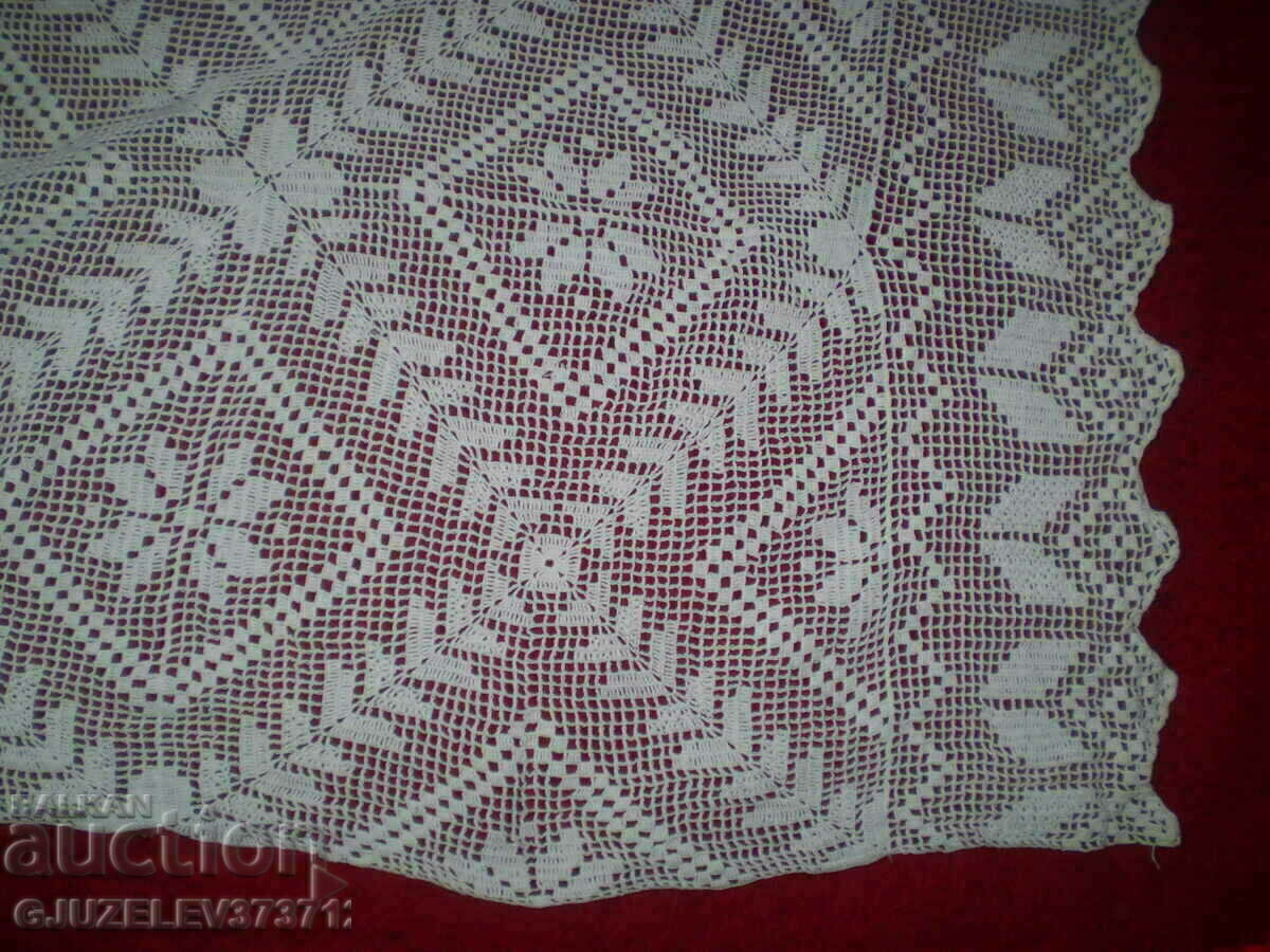 1950s Extra Large White Hand Knitted Bedspread - 6