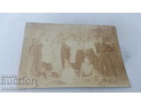 Fotografie Vratsa Tineri și femei pe podgoria Mitsinoto 1917