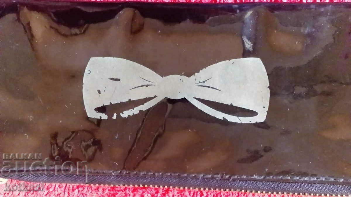 Livrarea Poșeta bătrânilor Livrarea Poșeta bătrânilor