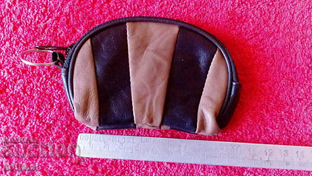 Старо дамско портмоне естествена кожа