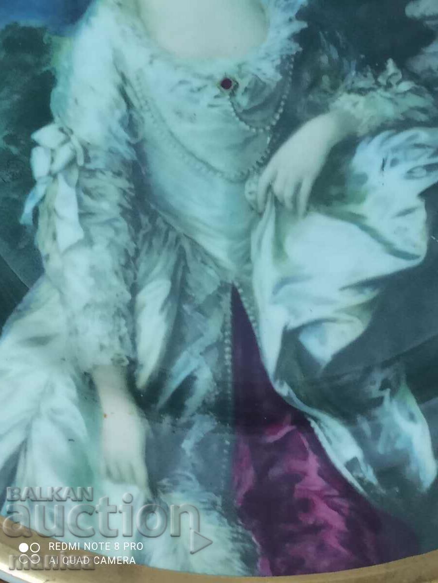 Auction Porcelain plate with stamp Auction Porcelain plate with stamp