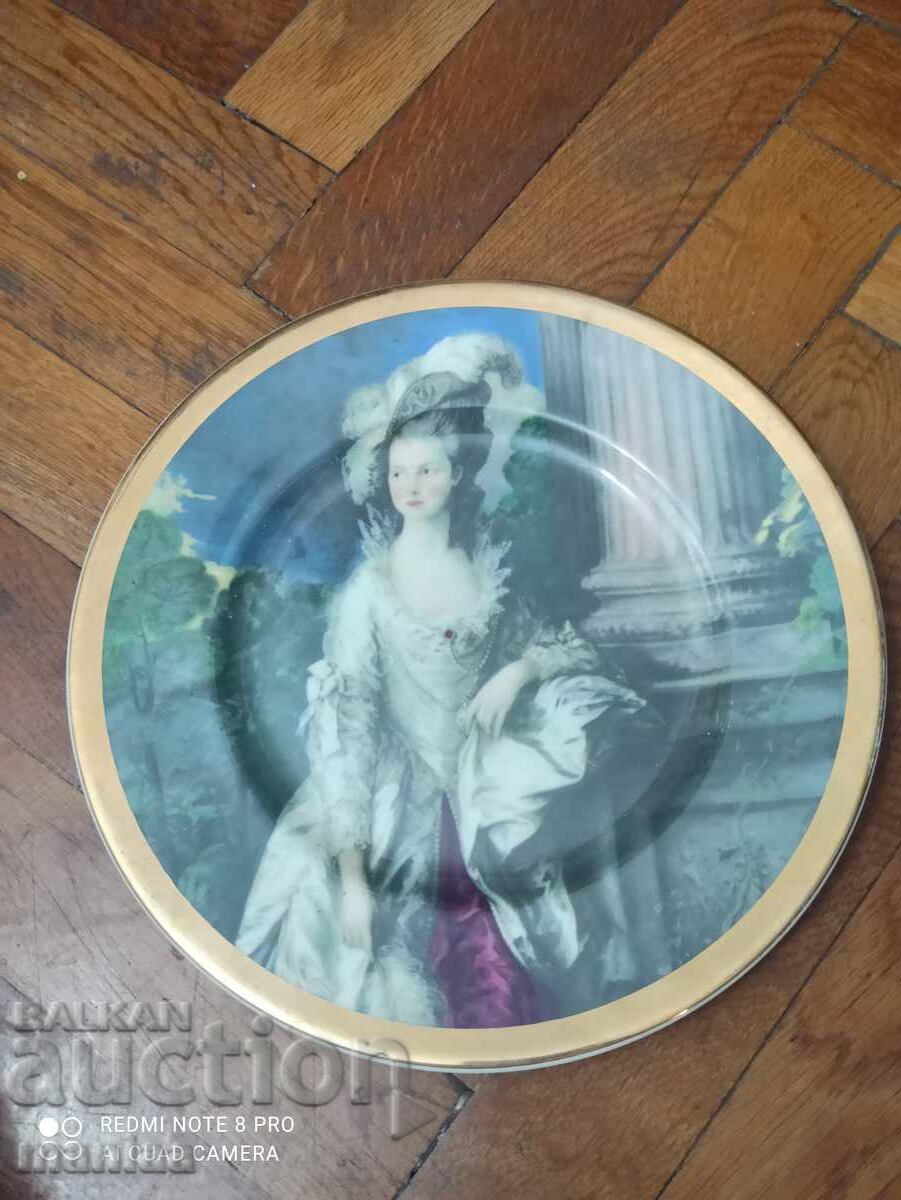 Porcelain plate with stamp