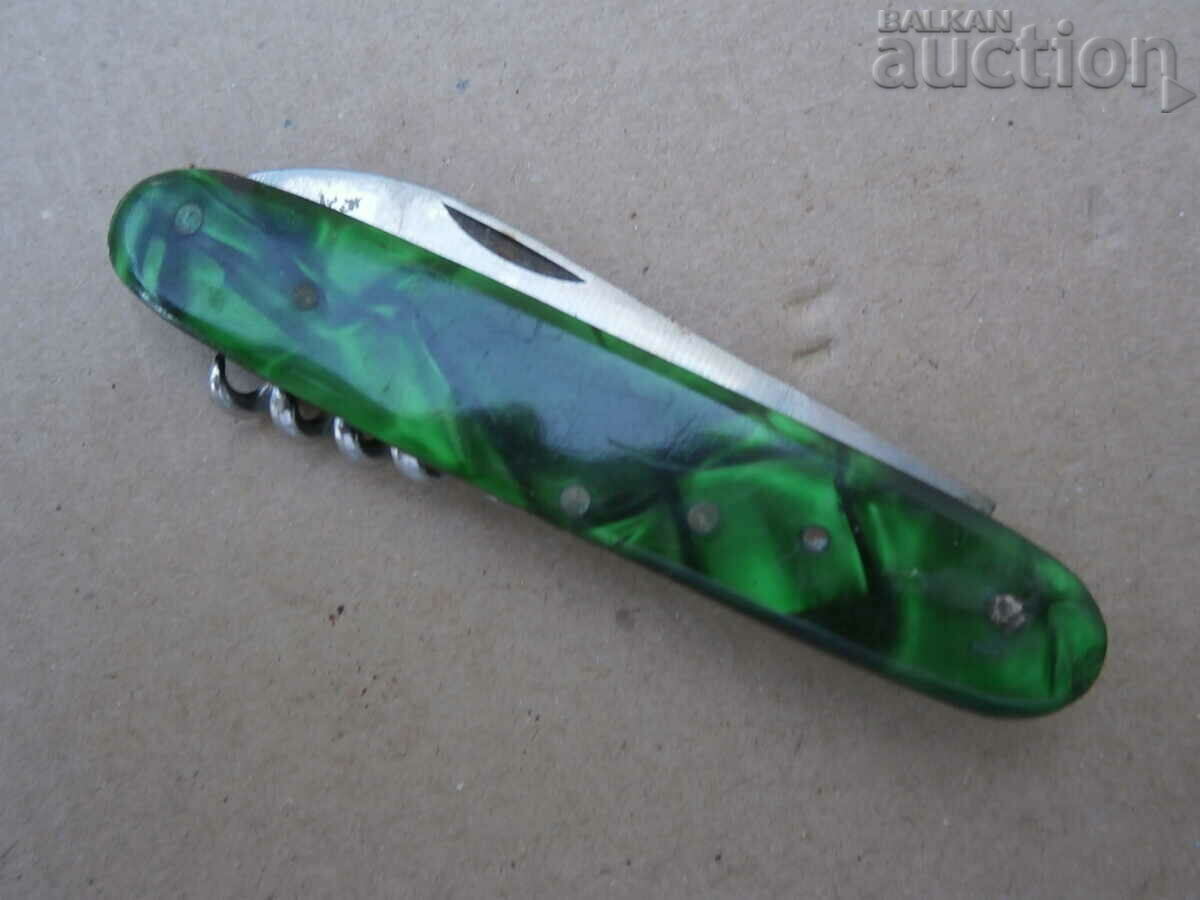 Delivery of old primitive blade knife T Delivery of old primitive blade knife T