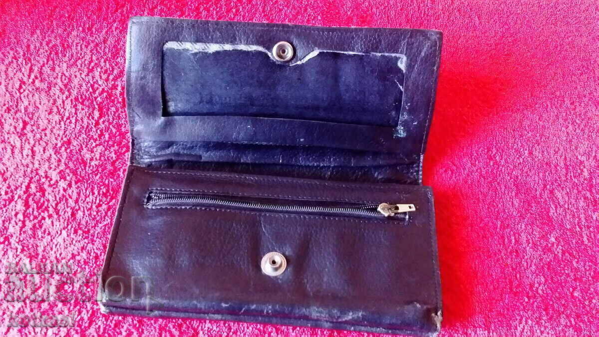 Old genuine leather purse - 5 Old genuine leather purse - 5