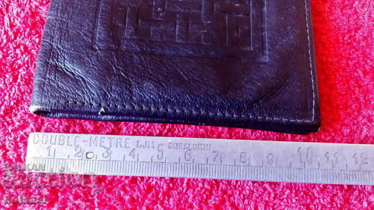 Auction Old Purse Genuine leather wallet Auction Old Purse Genuine leather wallet