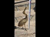 Стара бронзова склуптура. Бронзова фигура на чапла.