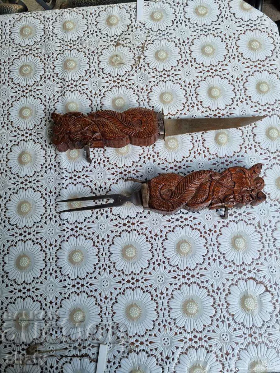 Old Indian knife and fork. Wood carving with price 55.00 BGN | € 28.12 Old Indian knife and fork. Wood carving with price 55.00 BGN | € 28.12