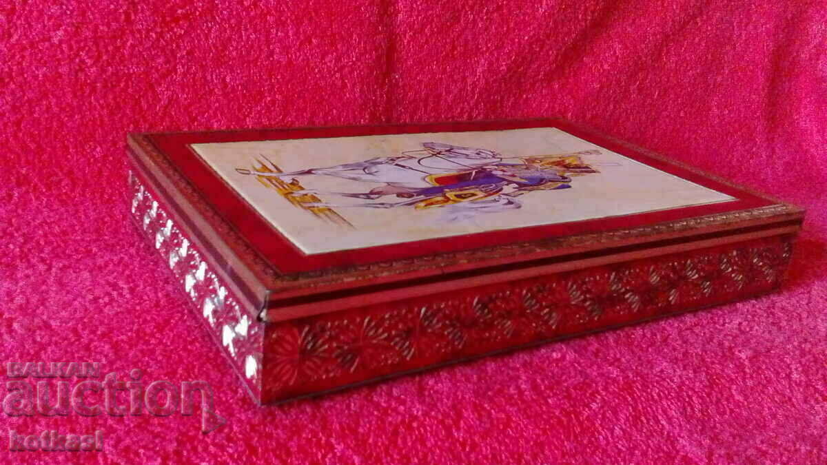 Old beautiful metal box Horseman Soldier Cavalry - 7 Old beautiful metal box Horseman Soldier Cavalry - 7