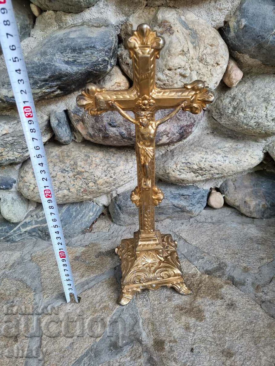 Table metal cross