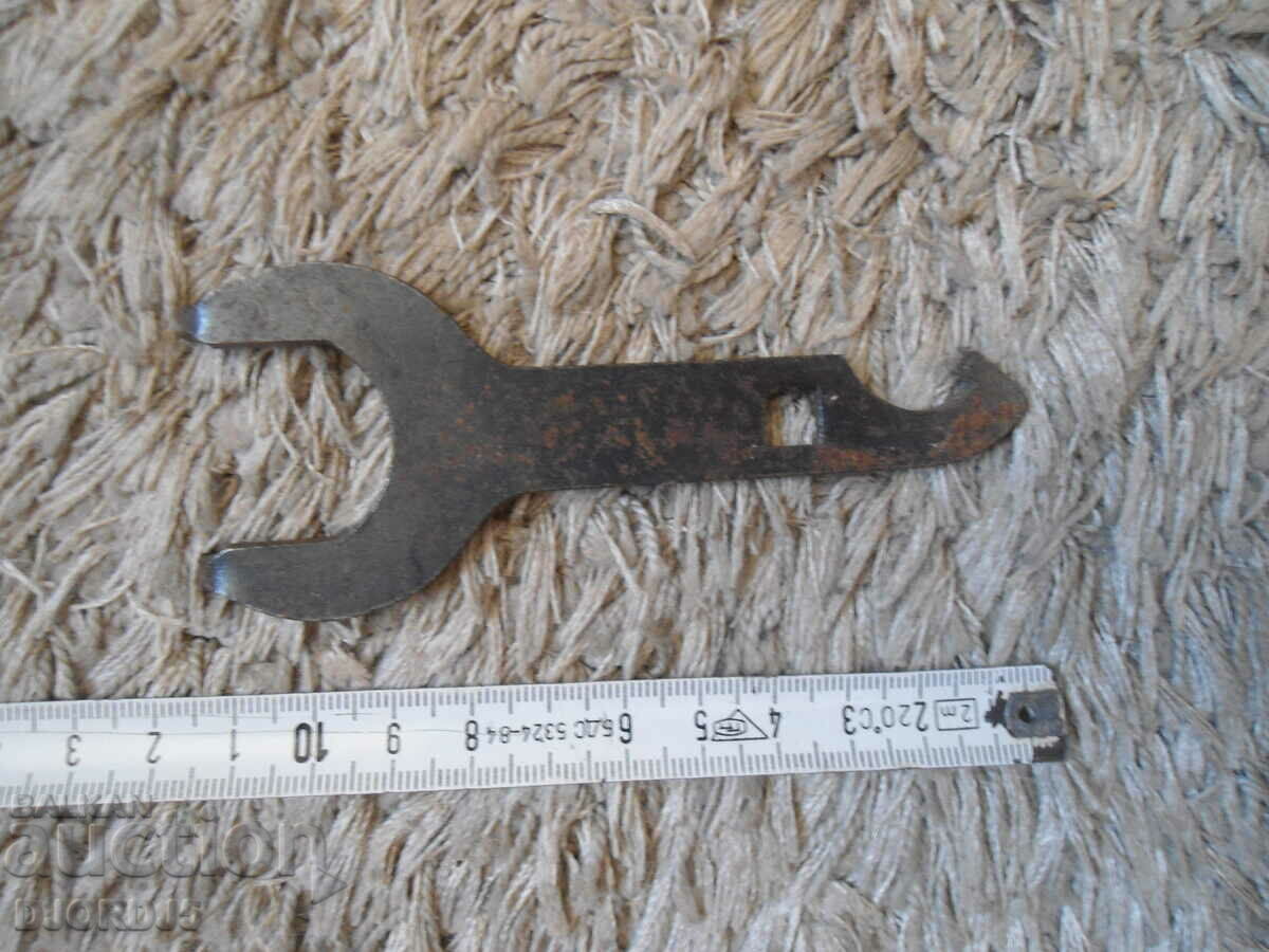 Delivery of An old switch Delivery of An old switch