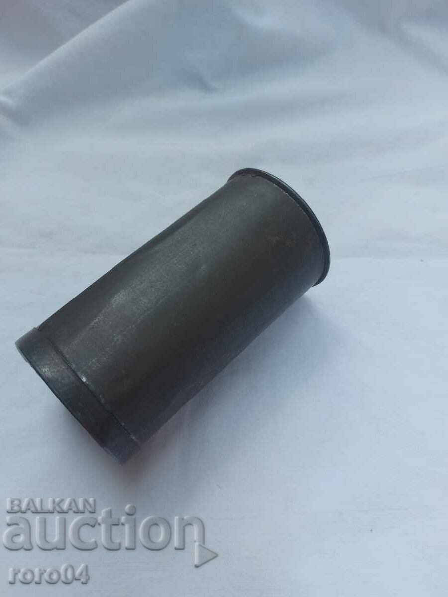 TIN BOX - PURSE with price 9.99 BGN | € 5.11 TIN BOX - PURSE with price 9.99 BGN | € 5.11