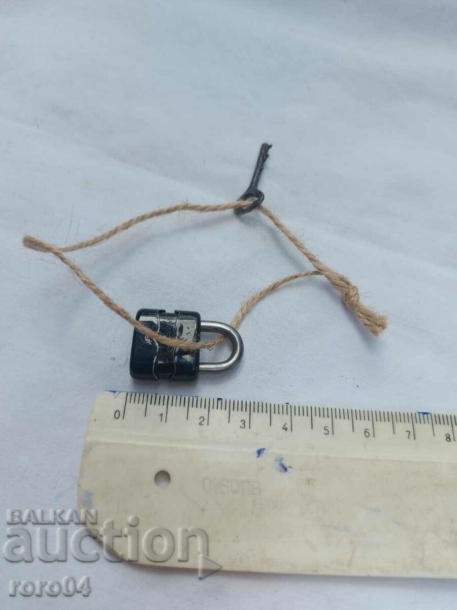 Auction  PADLOCK - SISTEM DULV