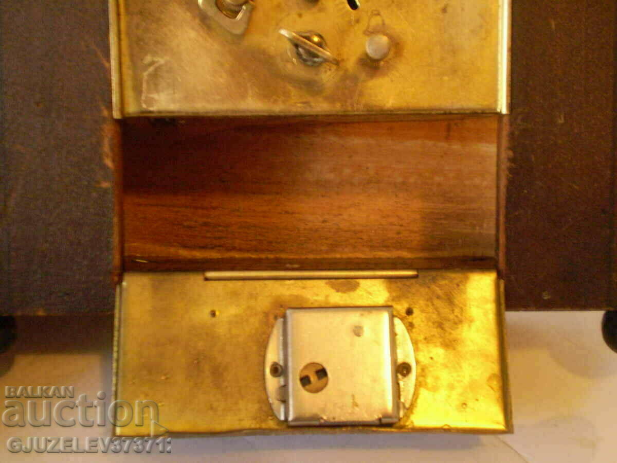 Επιτραπέζιο ρολόι Ξυπνητήρι HANSA Χρηματοκιβώτιο Λειτουργεί - 5 Επιτραπέζιο ρολόι Ξυπνητήρι HANSA Χρηματοκιβώτιο Λειτουργεί - 5