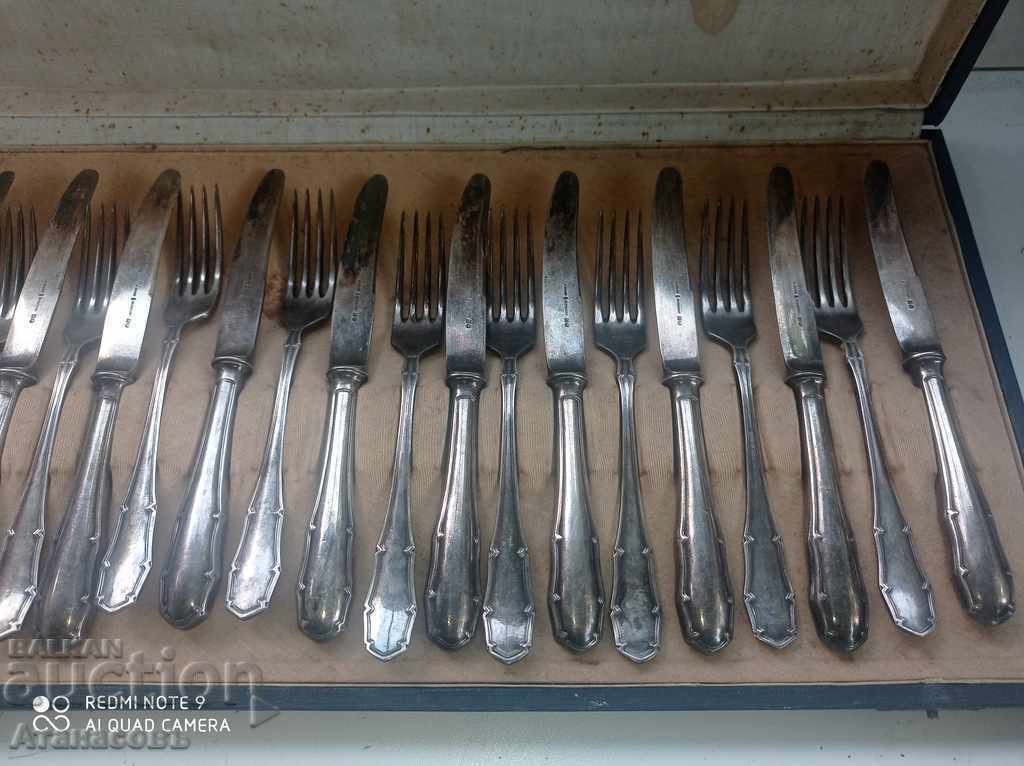 Auction A. Krupp Berndorf set of forks and knives Silver 90 microns Auction A. Krupp Berndorf set of forks and knives Silver 90 microns