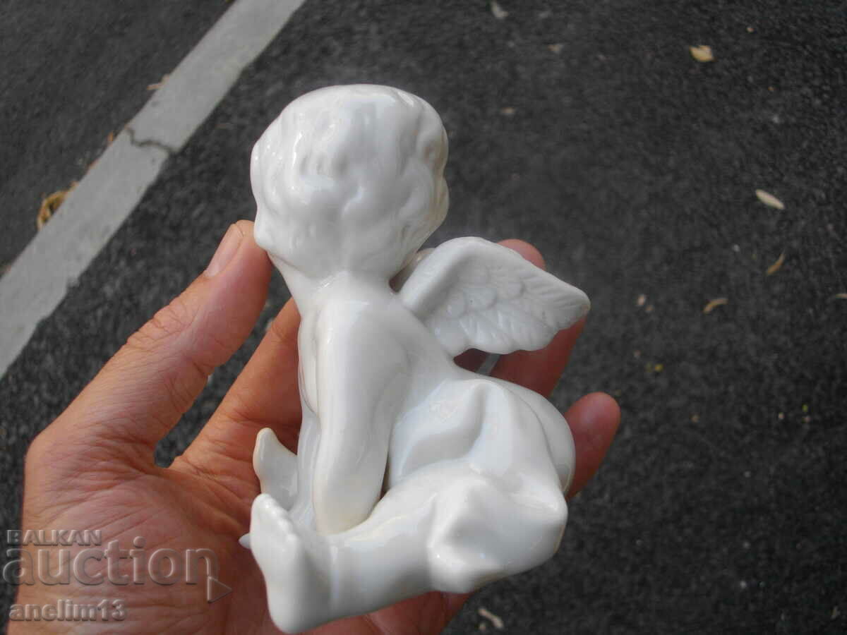 Delivery of STAR PORSELAN ANGELCHE