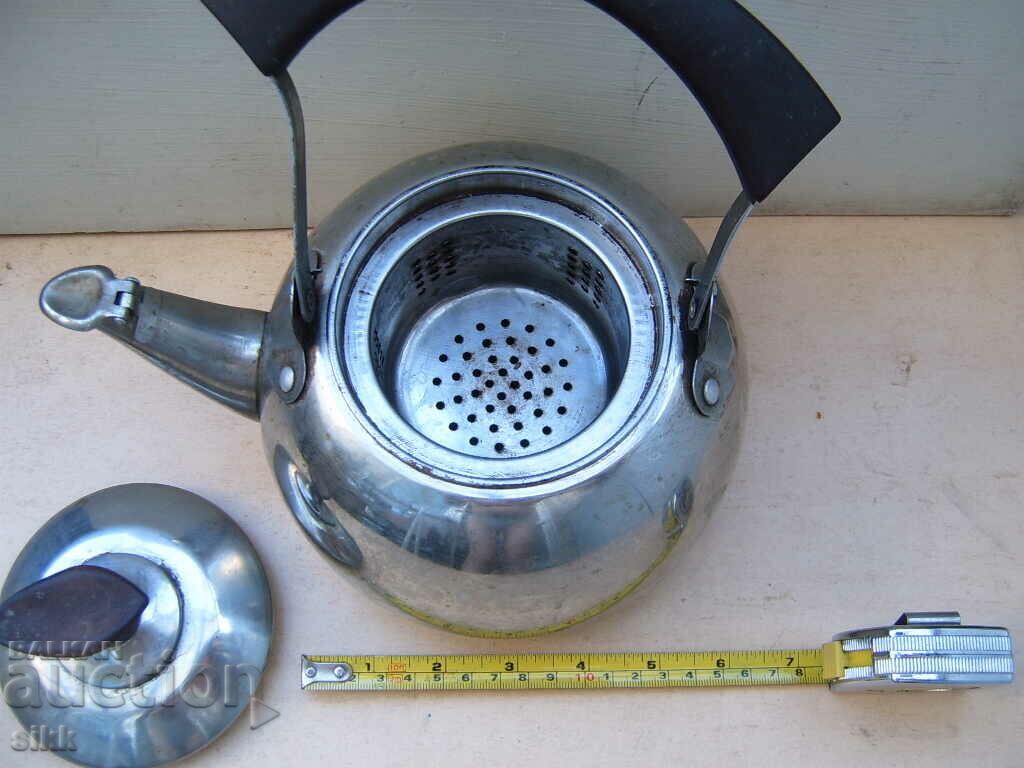 kettle with strainer with price 10.00 BGN | € 5.11 kettle with strainer with price 10.00 BGN | € 5.11