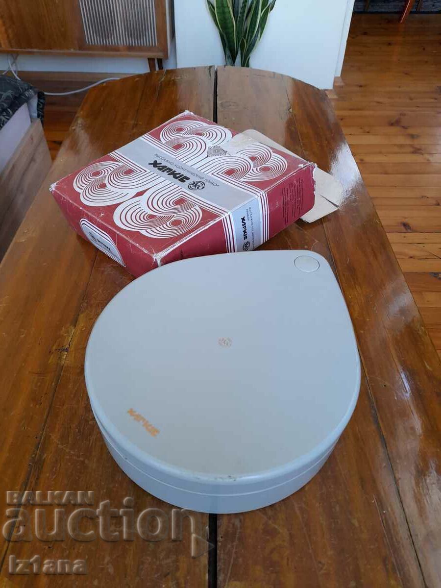 Old massage, cosmetic device Kharkov with price 40.00 BGN | € 20.45