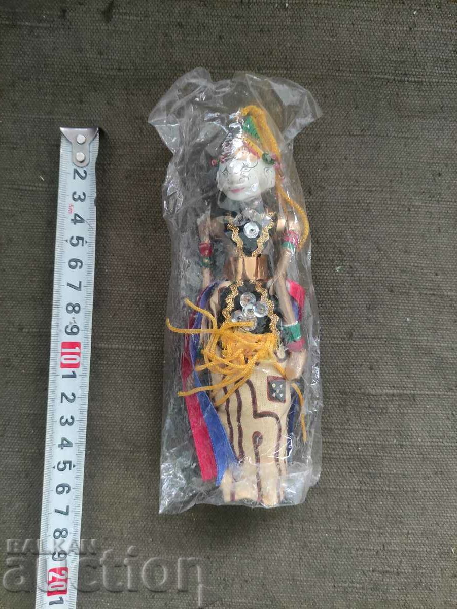 Wooden toy, figurine with price 12.00 BGN | € 6.14 Wooden toy, figurine with price 12.00 BGN | € 6.14