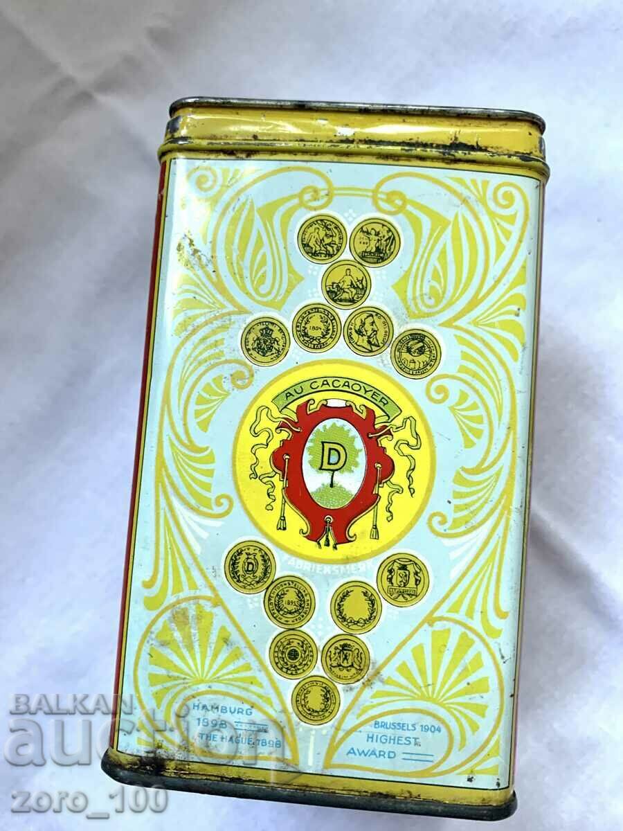 DROSTE CACAO vintage τσίγκινο κουτί με τιμή 20.00 BGN | € 10.23 DROSTE CACAO vintage τσίγκινο κουτί με τιμή 20.00 BGN | € 10.23