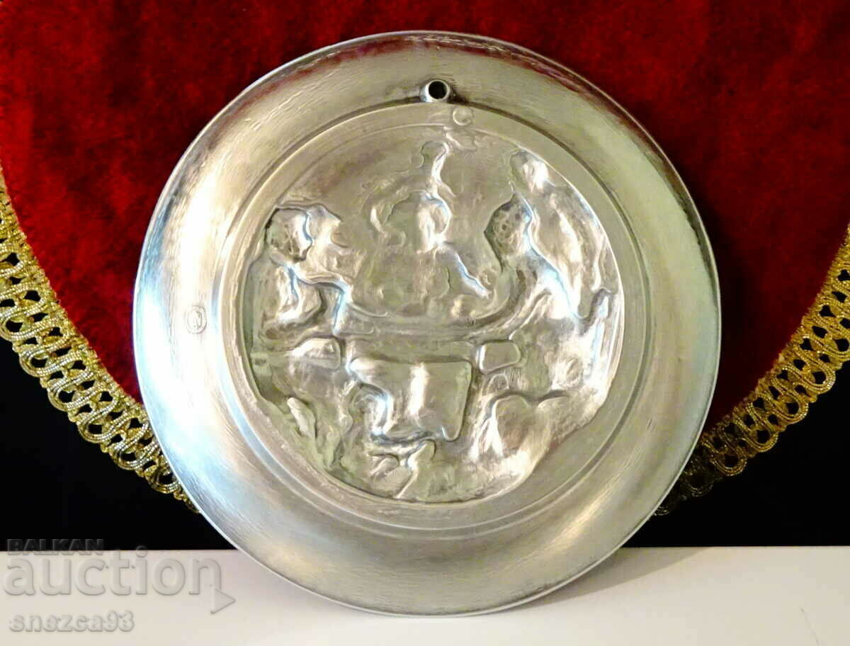 Auction Wall plate, pewter panel with hunting, poker Auction Wall plate, pewter panel with hunting, poker