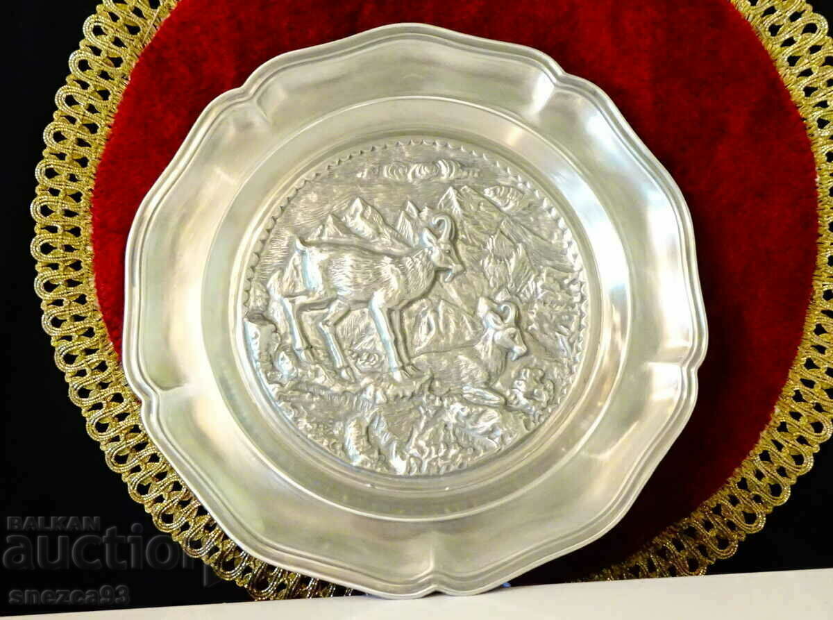 Πλάκα τοίχου, τσίγκινο πάνελ με αγριόγιδα, Cassowary. Πλάκα τοίχου, τσίγκινο πάνελ με αγριόγιδα, Cassowary.