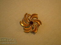 Antique Women's Brooch BRASS and Zirconium